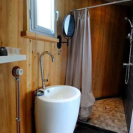 Coup 2 Foudres Hotel Branne (Gironde)